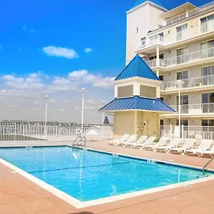 Apartment Belmont Towers 610